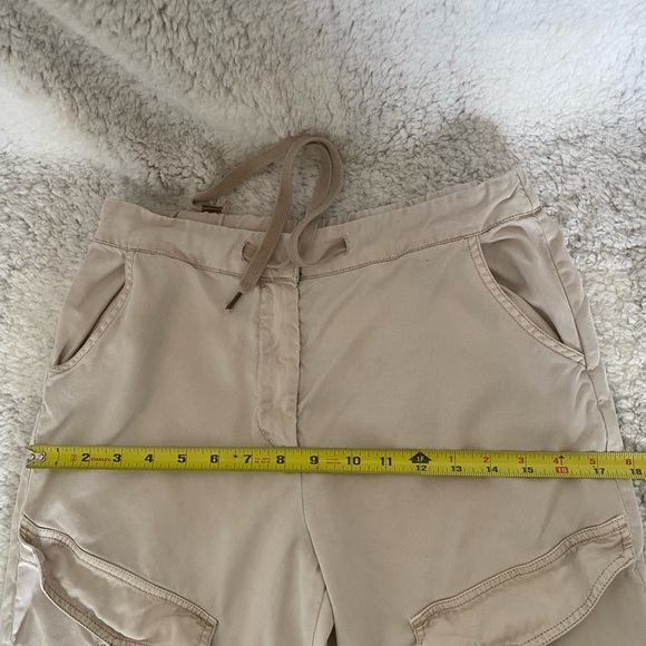 YFB Young Fabulous & Broke Beige Cargo Jogger Pants Women’s Size M - Picture 6 of 9